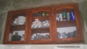 Hanging crockery Cabinet